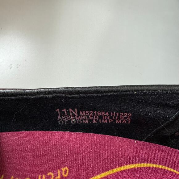 MUNRO Viv Lug Loafer Black Gold Chain Arch Support 11 Narrow - Picture 8 of 9